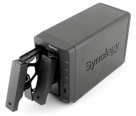 Synology DS712+